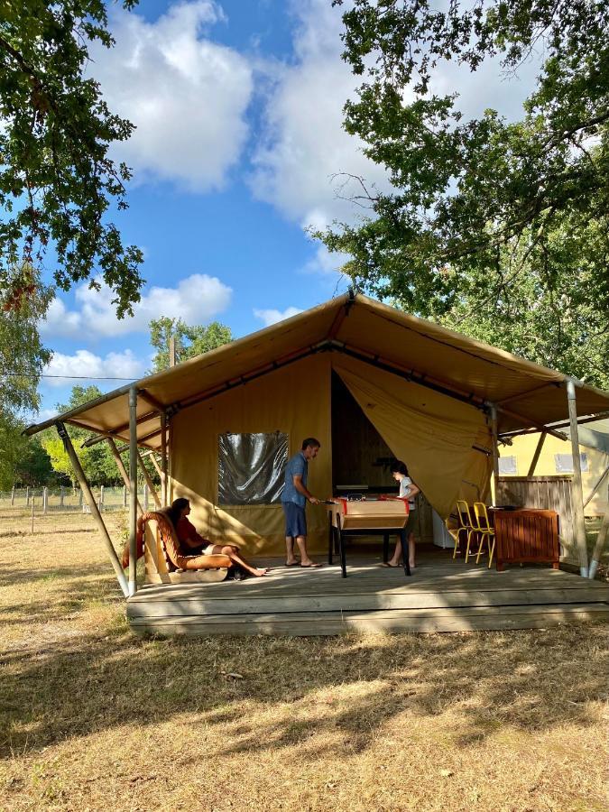Camping La Kahute - Tente Lodge Au Coeur De La Foret Carcans Exterior foto